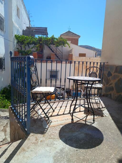 Casa Heli - Ruim Appartement Met Dakterras In Polopos Exterior foto